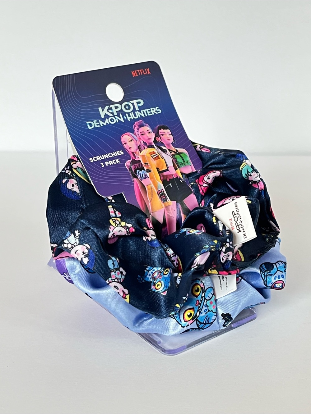 KPop Demon Hunters 3-Pack Satin Hair Scrunchies Set - Picture 6 of 6